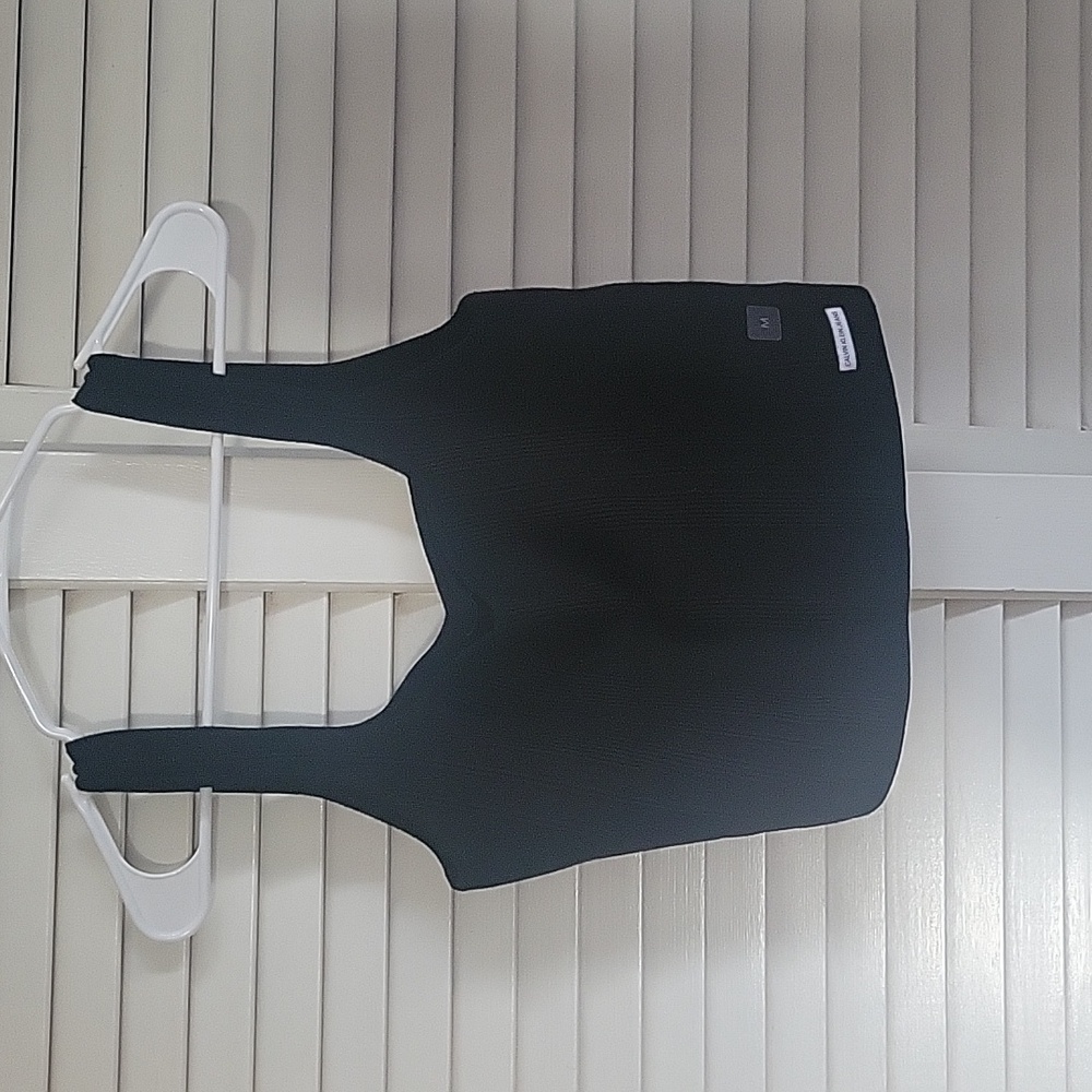 Black sweater tank